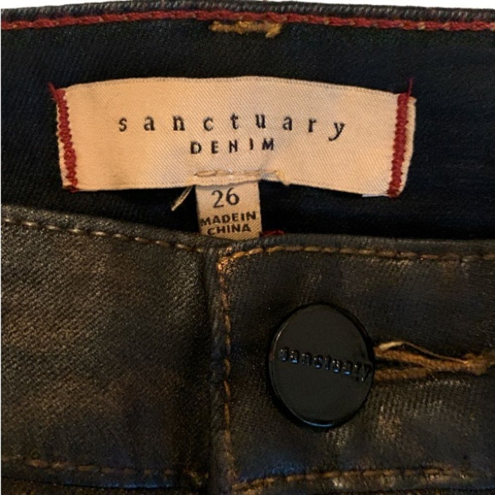 NWOT Sanctuary Denim The Charmer Metallic